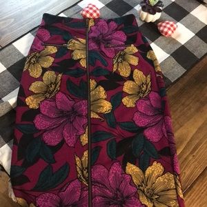 High waist floral skirt